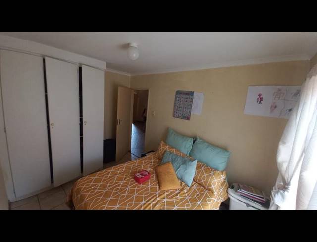 3 BEDROOM APARTMENT FOR SALE IN PHILIP NEL PARK